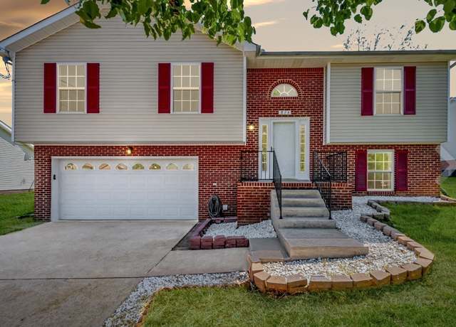 Property at 876 Gordon Pl, Clarksville, TN 37042, 4 beds, 3 baths