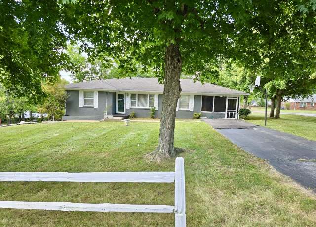 Property at 400 Chapman Ln, Columbia, TN 38401, 3 beds, 2 baths