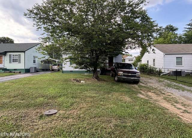 Property at 2701 Boright Pl, Knoxville, TN 37917, 2 beds, 1 bath