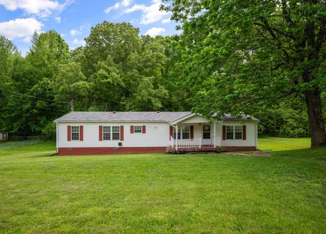 Property at 1023 Briarwood Dr, Charlotte, TN 37036, 3 beds, 2 baths