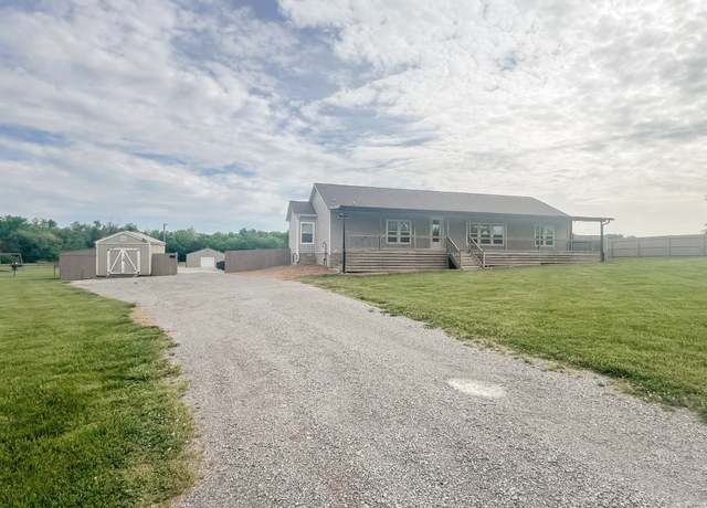 Property at 124 Mill Rd, Lebanon, TN 37090, 3 beds, 2 baths