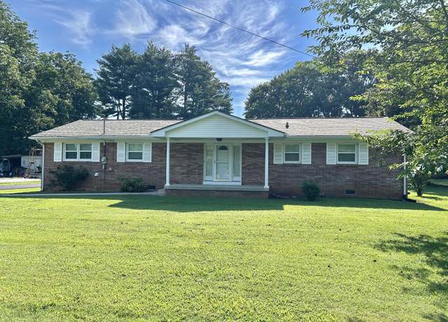 Property at 119 Elkins St, Estill Springs, TN 37330, 3 beds, 1.5 baths