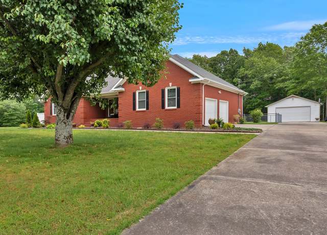 Property at 51 Eastridge Rd, Fayetteville, TN 37334, 3 beds, 2 baths