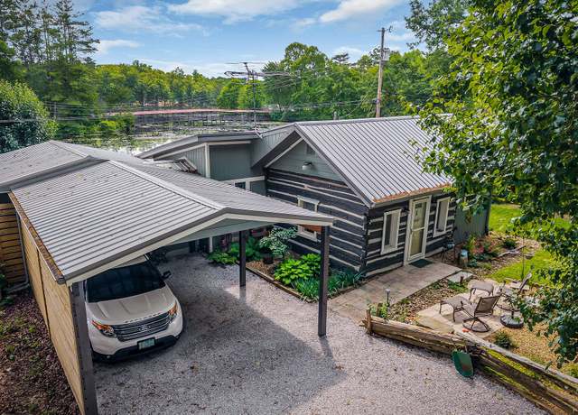 Property at 179 Holiday Ln, Sparta, TN 38583, 2 beds, 1 bath