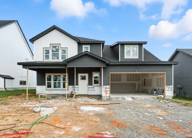 Property at 750 Emma Dean Ct, Clarksville, TN 37042, 4 beds, 2.5 baths