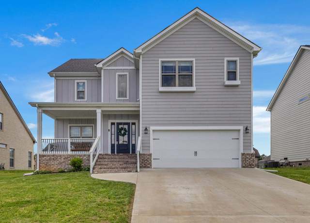 Property at 576 Dexter Dr, Clarksville, TN 37043, 4 beds, 2.5 baths