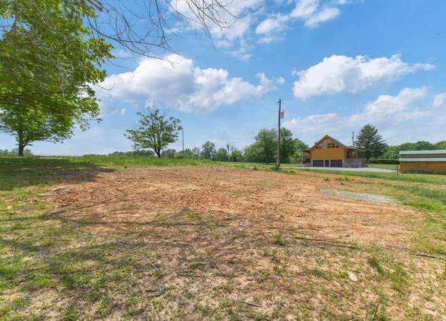 Property at 671 Poplar Ridge Rd, Chapmansboro, TN 37035