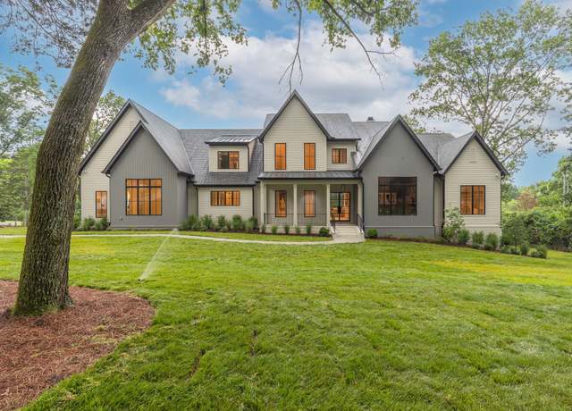 Property at 4530 Everett Dr, Nashville, TN 37215, 6 beds, 8.5 baths