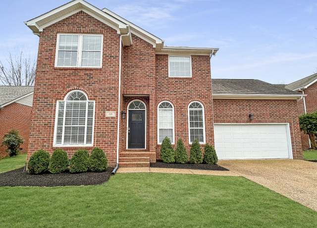 Property at 156 Clarendon Cir, Franklin, TN 37069, 3 beds, 2.5 baths