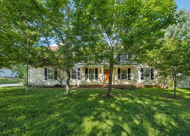 Property at 3171 Asbury Ln, Murfreesboro, TN 37129, 5 beds, 3 baths