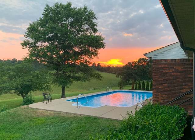Property at 550 Tidwell Rd, Bon Aqua, TN 37025, 4 beds, 4 baths