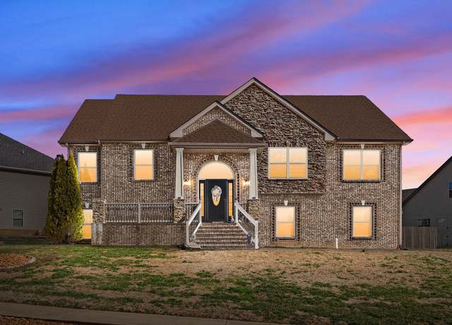 Property at 1251 Snowball Ln, Clarksville, TN 37042, 5 beds, 3 baths