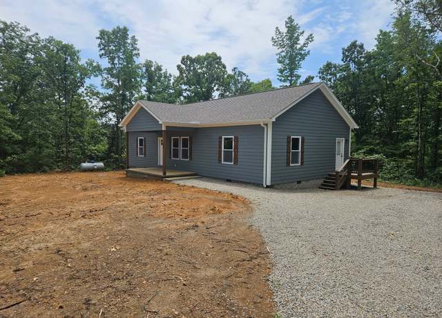 Property at 809 Bundrant St, Waynesboro, TN 38485, 3 beds, 2 baths
