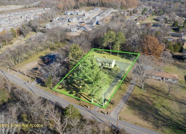 Property at 4806 Drakes Branch Rd, Nashville, TN 37218, 4 beds, 2.5 baths