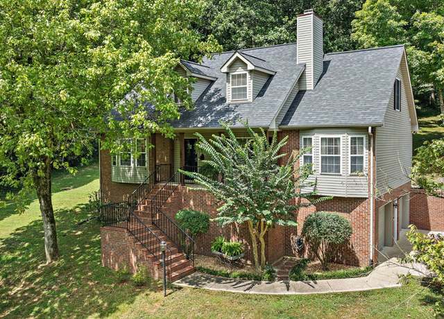 Property at 3465 New Hope Rd, Hendersonville, TN 37075, 3 beds, 3 baths