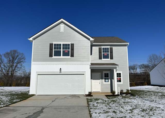 Property at 2011 Sellerback Way, Columbia, TN 38401, 4 beds, 2.5 baths