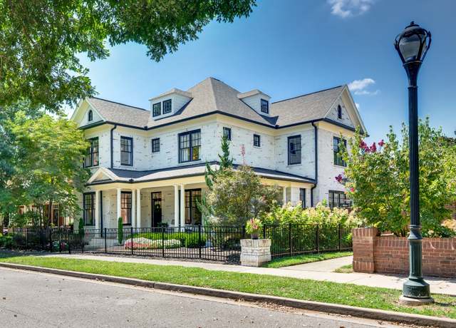 Property at 533 Ardmore Pl, Franklin, TN 37064, 5 beds, 4.5 baths