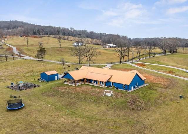 Property at 240 Bob Ledbetter Rd, Livingston, TN 38570, 5 beds, 3.5 baths