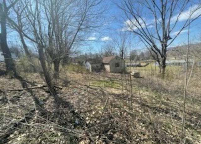 Property at 118 Carlyle Ave, Harrogate, TN 37752, 2 beds, 1 bath