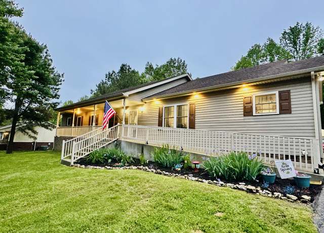 Property at 1038 Phillip Dr, Portland, TN 37148, 3 beds, 3.5 baths