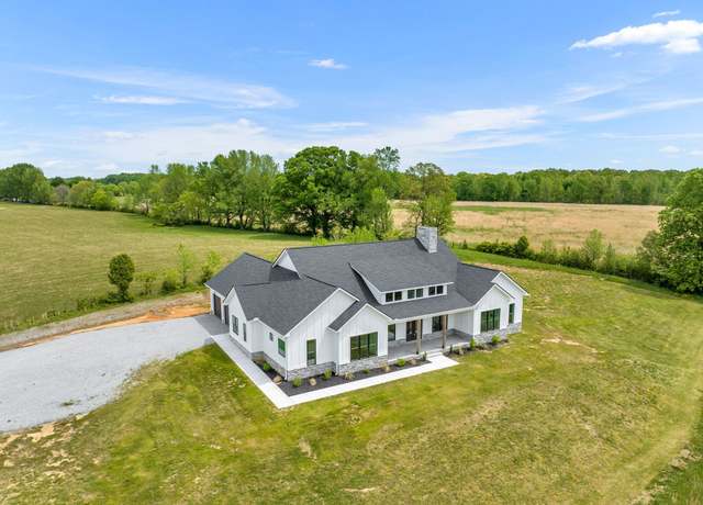 Property at 184 Emma Ln, Hohenwald, TN 38462, 4 beds, 3.5 baths