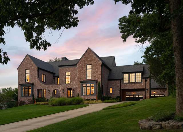 Property at 4520 Shys Hill Rd, Nashville, TN 37215, 6 beds, 6.5 baths