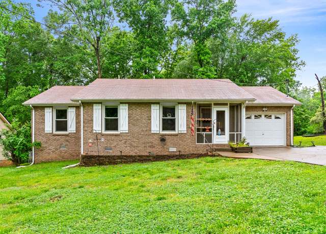 Property at 668 Beth Dr, Clarksville, TN 37042, 3 beds, 2 baths