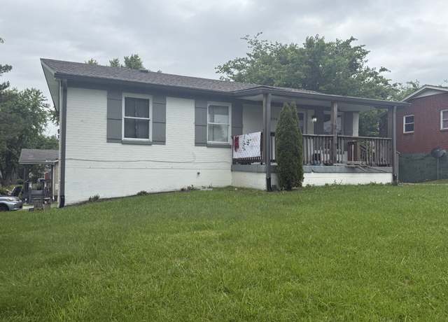 Property at 804 10th Ave E, Springfield, TN 37172, 4 beds, 2 baths
