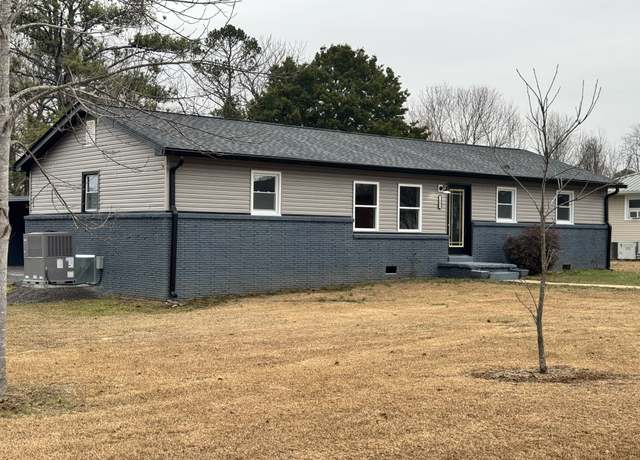 Property at 1401 Cypress St, Shelbyville, TN 37160, 4 beds, 2 baths