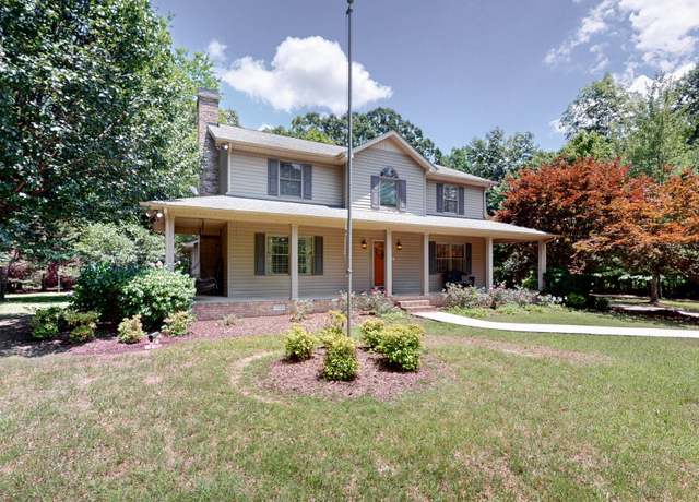 Property at 830 Motlow College Rd, Normandy, TN 37360, 4 beds, 2.5 baths