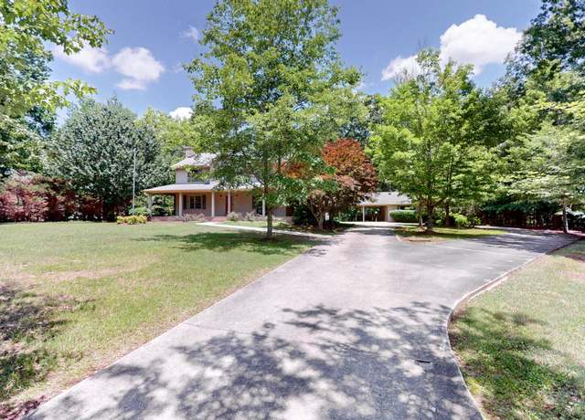 Property at 830 Motlow College Rd, Normandy, TN 37360, 4 beds, 2.5 baths