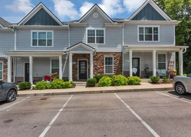 Property at 809 Dallas Dr, Columbia, TN 38401, 3 beds, 2.5 baths