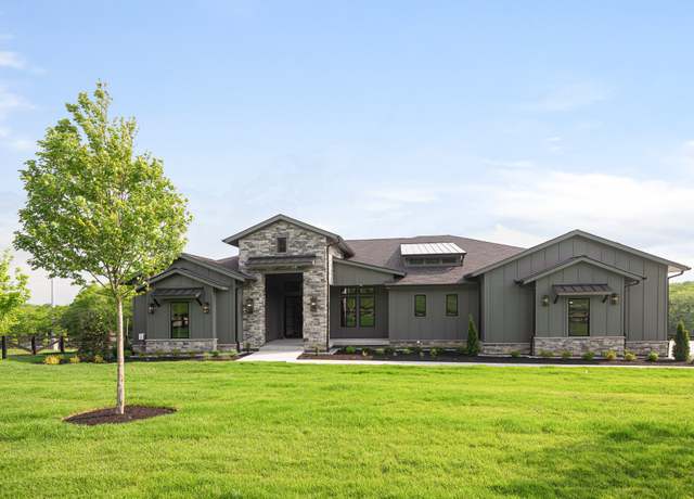 Property at 7140 Bonterra Dr, Franklin, TN 37064, 4 beds, 4.5 baths
