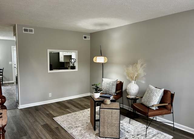 Property at 208 Blue Ridge Dr #2, Old Hickory, TN 37138, 2 beds, 1.5 baths