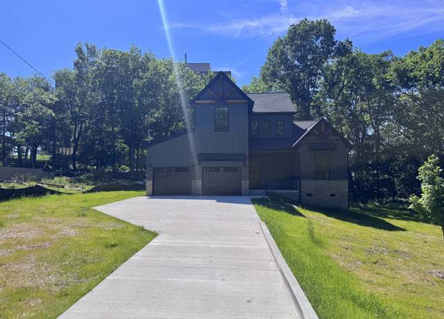 Property at 1102 S Graycroft Ave, Madison, TN 37115, 5 beds, 3 baths