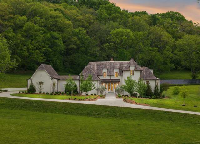 Property at 3514 Bailey Rd, Franklin, TN 37064, 5 beds, 5.5 baths
