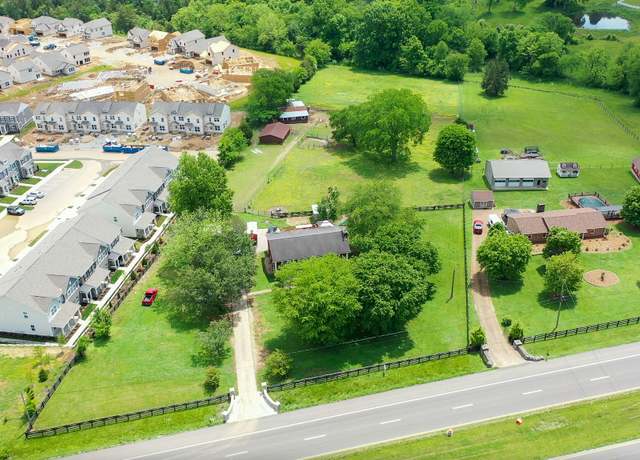 Property at 2358 Nashville Hwy, Columbia, TN 38401, 6 beds, 3 baths