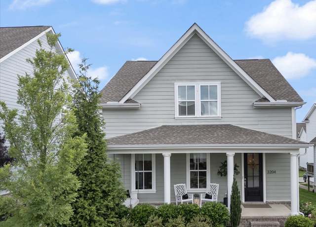 Property at 3204 Vinemont Dr, Thompsons Station, TN 37179, 4 beds, 2.5 baths