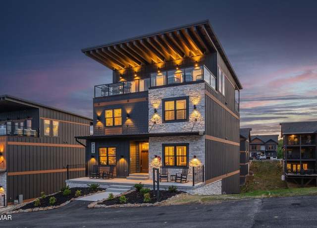 Property at 344 Rambling Creek Way, Sevierville, TN 37862, 6 beds, 8.5 baths