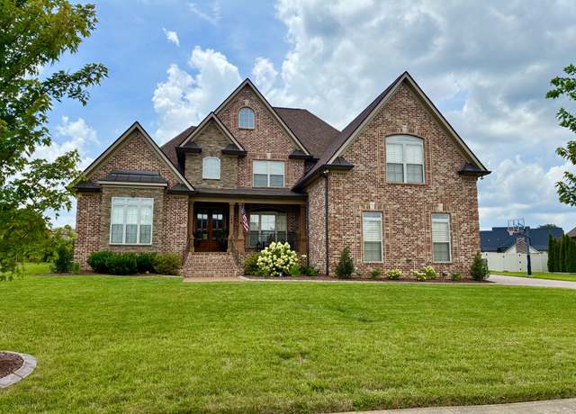 Property at 148 Springfield Dr, Lebanon, TN 37087, 4 beds, 3.5 baths