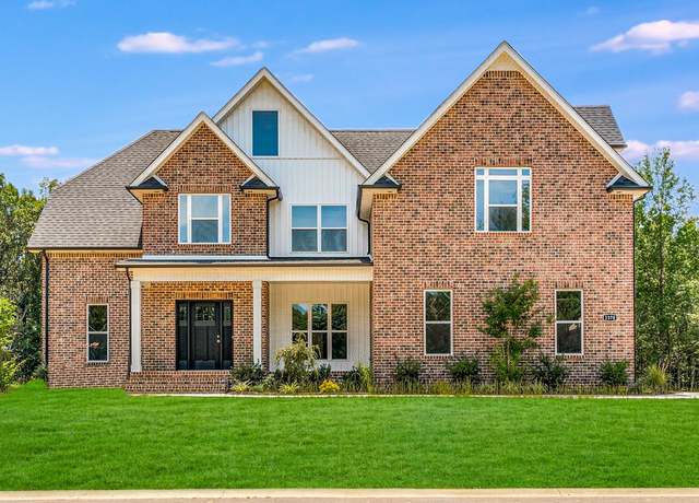 Property at 1370 Reda Dr, Clarksville, TN 37042, 3 beds, 3.5 baths