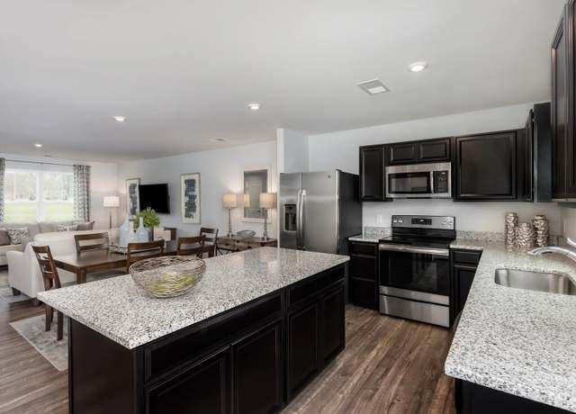 Property at 1420 Bethel Ridge Dr, Goodlettsville, TN 37072, 4 beds, 2.5 baths