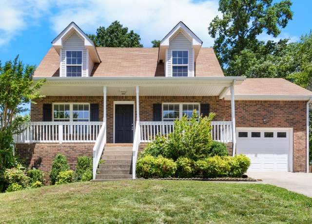 Property at 1729 Hazelwood Rd, Clarksville, TN 37042, 3 beds, 2 baths