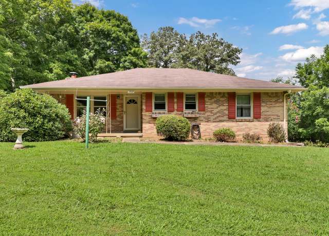 Property at 1512 Seven Mile Ferry Rd, Clarksville, TN 37040, 3 beds, 2 baths
