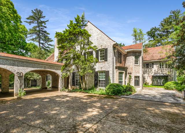 Property at 104 Lynnwood Blvd, Nashville, TN 37205, 5 beds, 7 baths