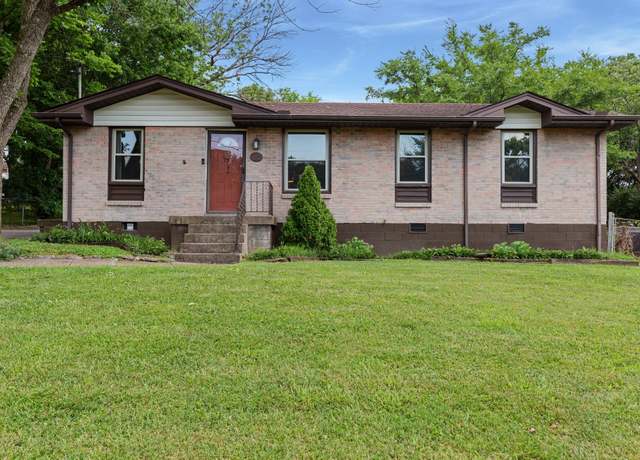 Property at 324 Janette Ave, Goodlettsville, TN 37072, 3 beds, 2 baths