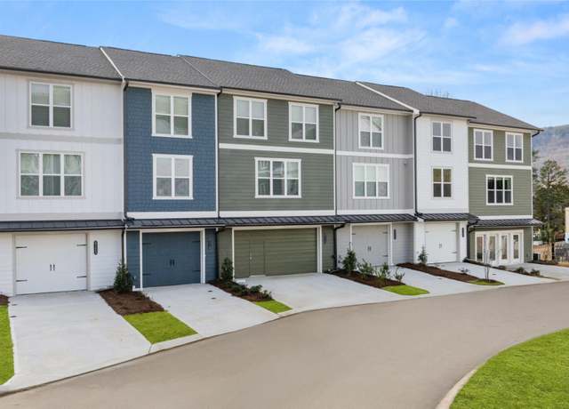 Property at 212 Asbury Oak Ln, Chattanooga, TN 37419, 2 beds, 2.5 baths