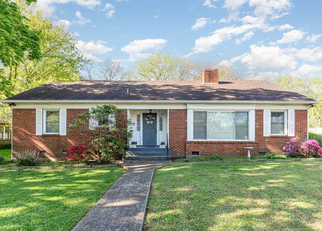 Property at 1230 Riverwood Dr, Nashville, TN 37216, 3 beds, 2.5 baths
