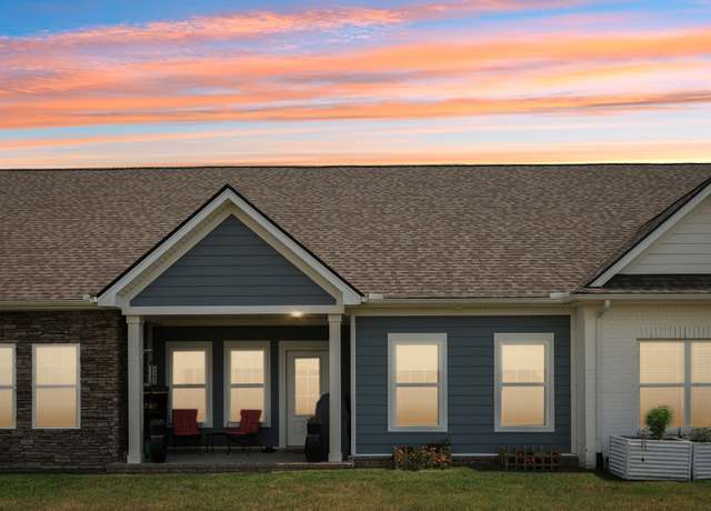 Property at 2040 Westburn Pvt Ln, Gallatin, TN 37066, 2 beds, 3 baths