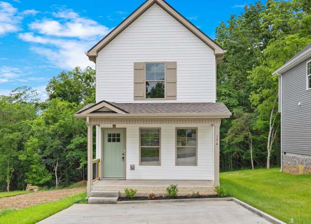 Property at 174 Oak St, Clarksville, TN 37042, 2 beds, 2.5 baths